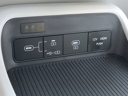 New 2026 Hyundai Kona SE image 27