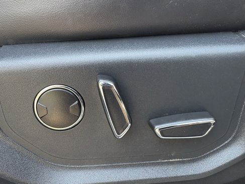 Used 2022 Ford F350 Platinum image 62