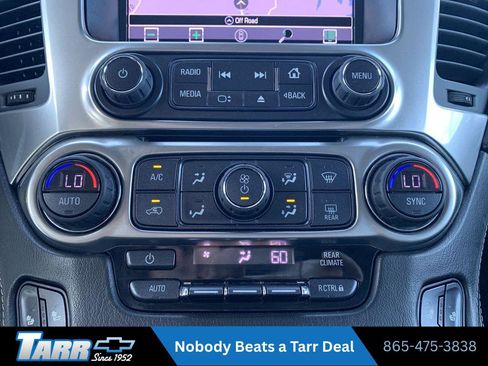 Used 2017 Chevrolet Suburban LT AWD/4WD image 17