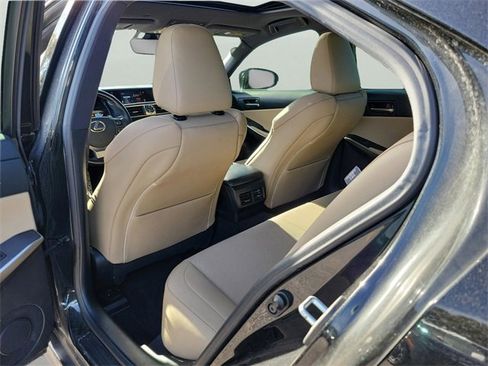 Used 2020 Lexus IS 350 F Sport w/ F Sport Package image 9