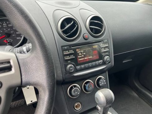 Used 2014 Nissan Rogue S w/ Convenience Package FWD image 22