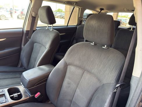 Used 2013 Subaru Outback 2.5i Premium image 11