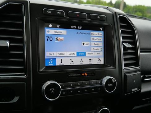 Used 2019 Ford Expedition Max Limited AWD/4WD image 24