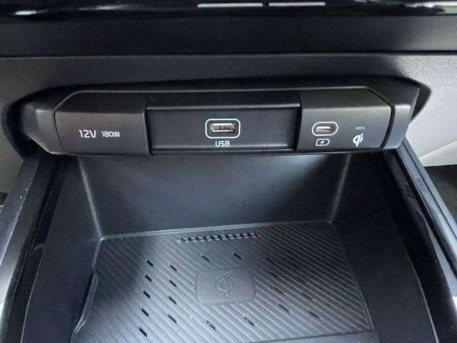 New 2026 Kia Niro EX FWD image 28