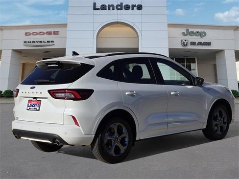 Used 2024 Ford Escape ST-Line w/ Tech Pack #1 image 6