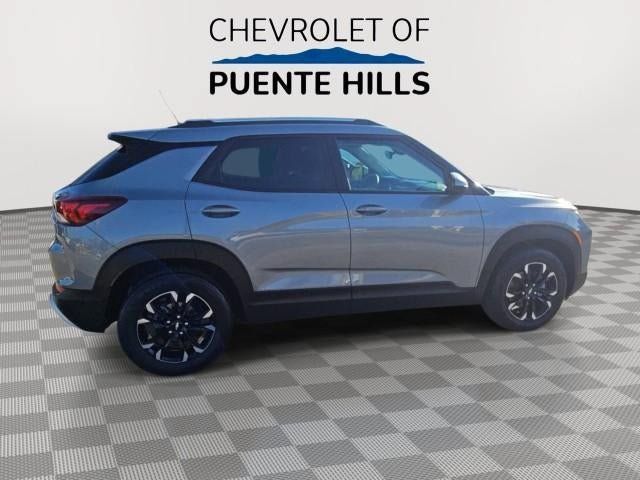 Used 2023 Chevrolet TrailBlazer LT w/ Convenience Package FWD image 8