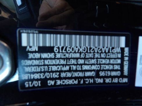 Used 2016 Porsche Cayenne image 30