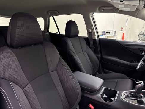 Used 2025 Subaru Outback Premium w/ Popular Package #1A image 23