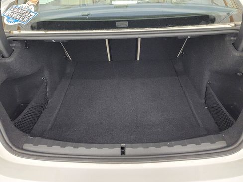 Used 2021 BMW 330i xDrive Sedan w/ Premium Package AWD/4WD image 32