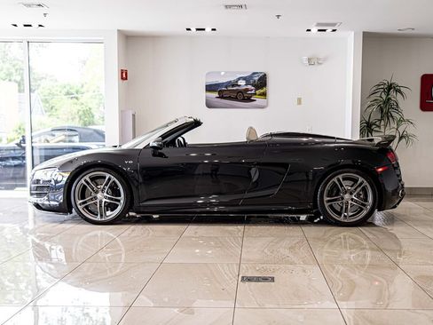 Used 2012 Audi R8 V10 AWD/4WD image 7