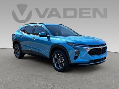 New 2026 Chevrolet Trax LT w/ Driver Confidence Package