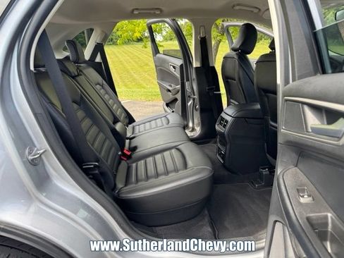 Used 2022 Ford Edge SEL w/ Convenience Package AWD/4WD image 34