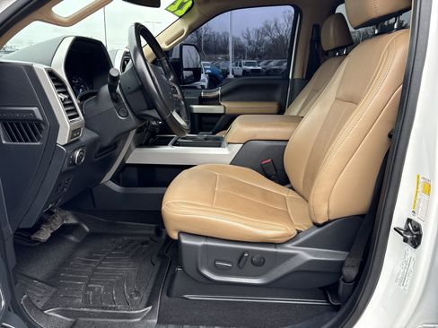 Used 2022 Ford F250 Lariat w/ Lariat Ultimate Package image 17