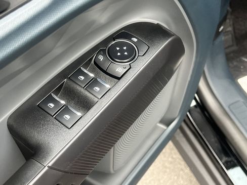 New 2026 Ford Maverick XL AWD/4WD image 15