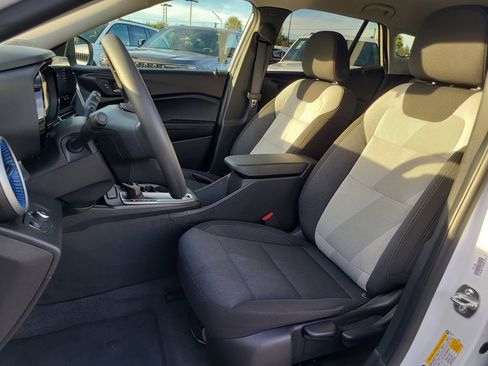 Used 2025 Chevrolet Trax LS image 14