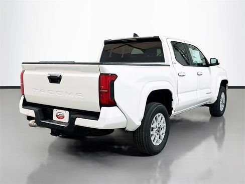 New 2026 Toyota Tacoma SR5 image 4