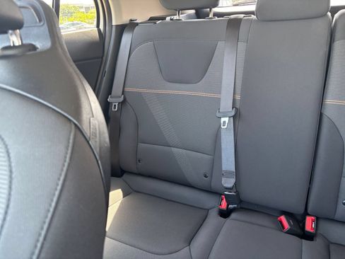 Used 2026 Kia Niro LX FWD image 37
