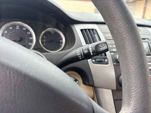 Used 2009 Hyundai Sonata GLS FWD image 25
