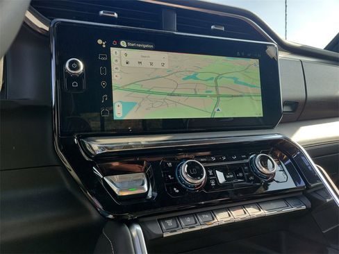 New 2025 GMC Sierra 3500 Denali Ultimate image 33