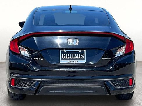 Used 2017 Honda Civic Touring image 5