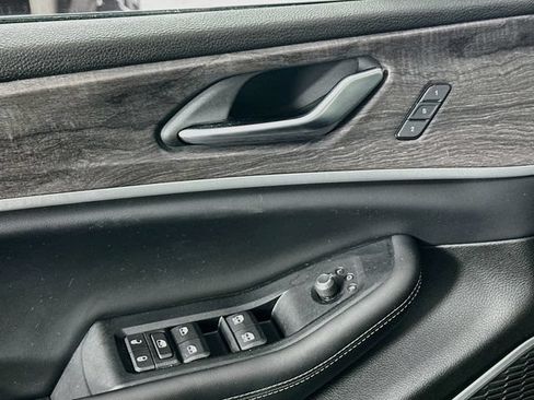 Used 2023 Jeep Grand Cherokee 4WD 4xe image 21