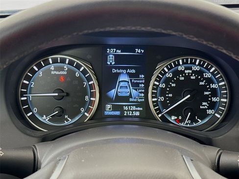 Used 2023 INFINITI Q50 Sensory image 9