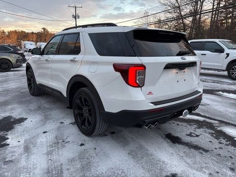 Used 2023 Ford Explorer ST w/ Equipment Group 401A image 5