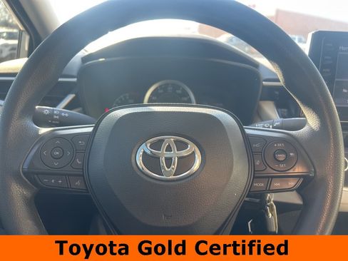 Certified 2022 Toyota Corolla LE image 12