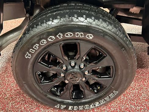 Used 2023 RAM 2500 Limited image 12