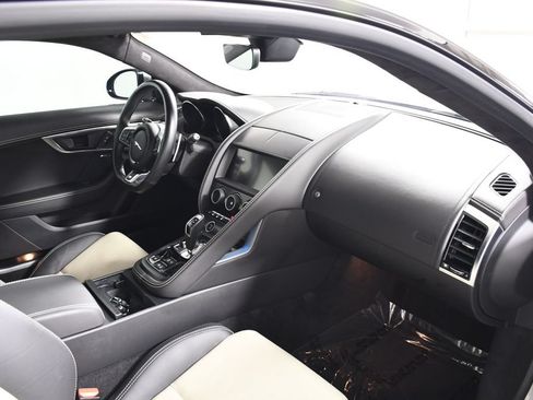 Used 2020 Jaguar F-TYPE R AWD/4WD image 20