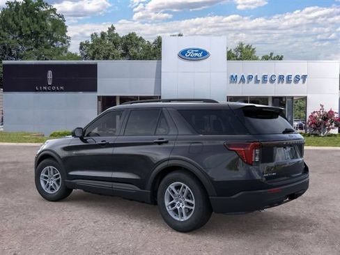 Used 2026 Ford Explorer Active AWD/4WD image 4