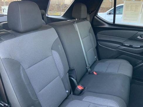 Certified 2023 Chevrolet Traverse LT image 15