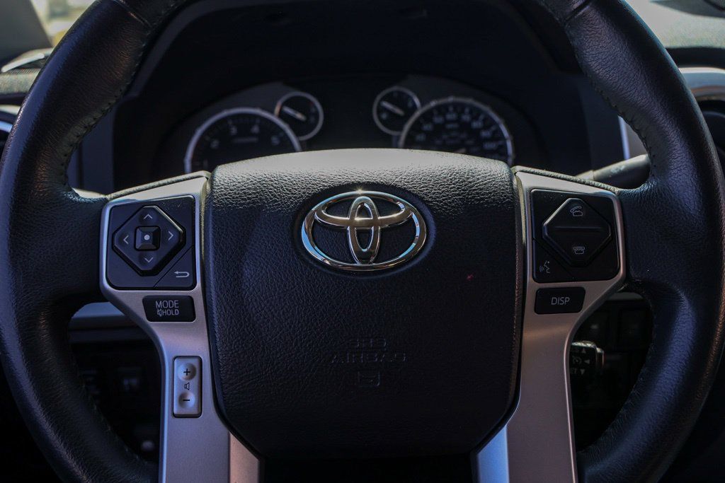 Used 2016 Toyota Tundra Platinum AWD/4WD image 27
