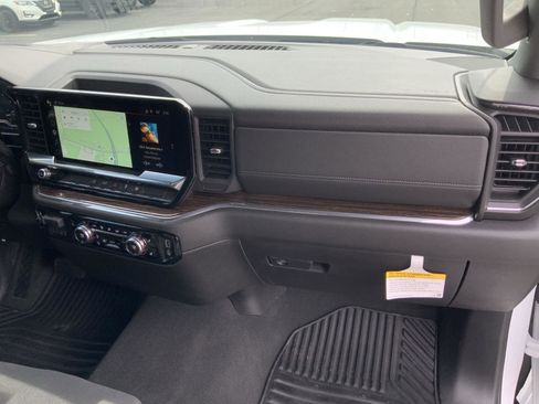 Used 2025 GMC Sierra 2500 SLE w/ SLE Convenience Package image 54