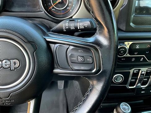 Used 2021 Jeep Wrangler Unlimited Sport image 11