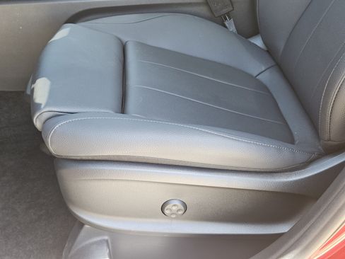 Certified 2026 Mercedes-Benz GLA 250 4MATIC image 19