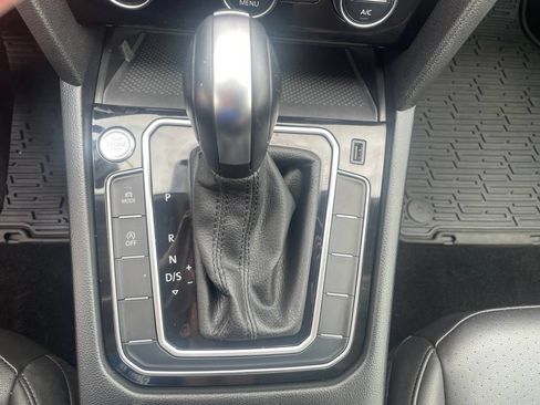 Used 2020 Volkswagen Arteon SE AWD/4WD image 19