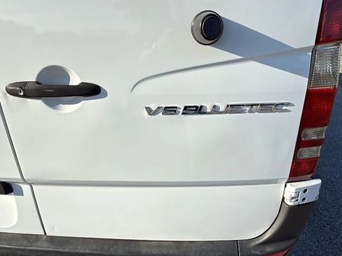 Used 2015 Mercedes-Benz Sprinter 2500 image 5