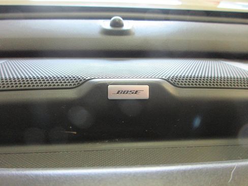 Used 2021 GMC Canyon AT4 image 24