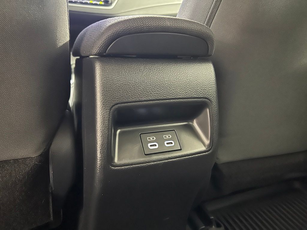 Used 2024 Toyota Corolla LE FWD image 17