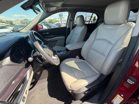 Used 2019 Cadillac XT4 Luxury FWD image 10