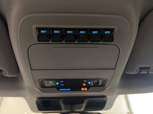 New 2025 Ford F350 XL w/ XL Chrome Package image 21