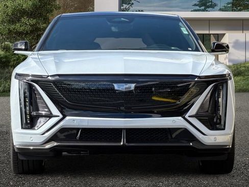 New 2026 Cadillac Lyriq V w/ Exterior Carbon Fiber Package image 9