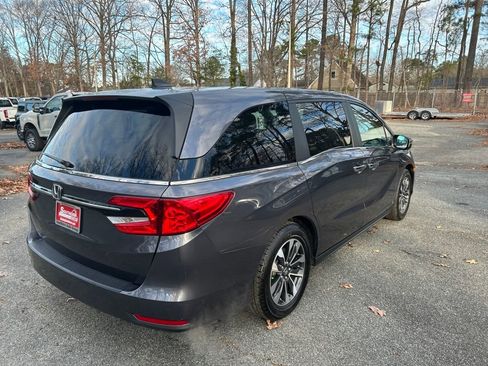 Used 2024 Honda Odyssey EX-L image 5