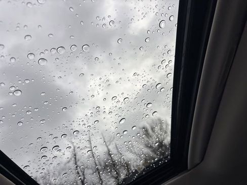 Used 2025 Subaru Outback Premium w/ Popular Package #1 image 17