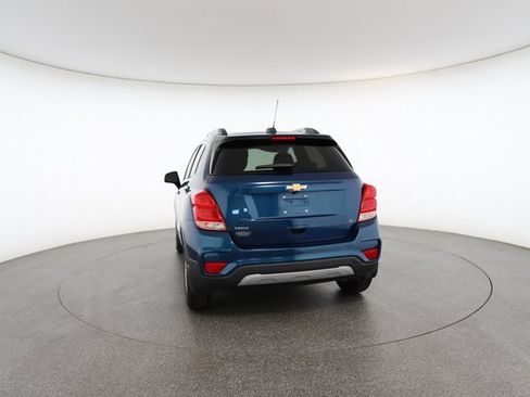 Used 2019 Chevrolet Trax LT w/ LT Convenience Package image 13