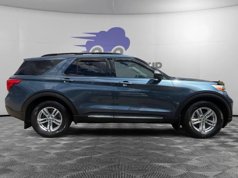 Used 2020 Ford Explorer XLT w/ Equipment Group 202A RWD image 6