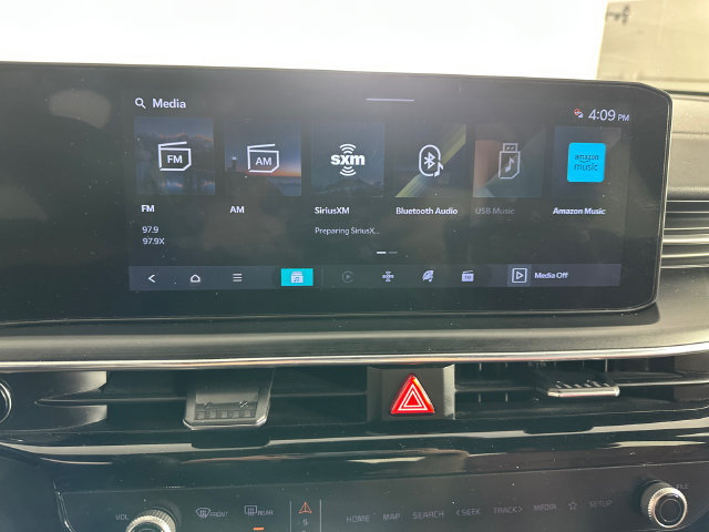 Used 2025 Kia K5 GT-Line w/ GT-Line Premium Package FWD image 12