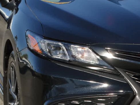 Certified 2023 Toyota Camry SE image 5