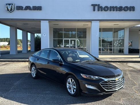 Used 2024 Chevrolet Malibu LT image 2